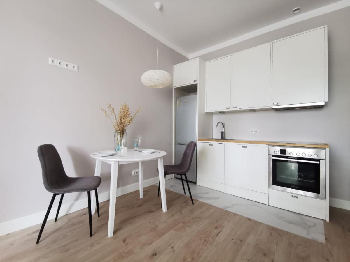 Tolstoi Scandinavian 1 Bedroom Apartment + Free Parking تارتو المظهر الخارجي الصورة