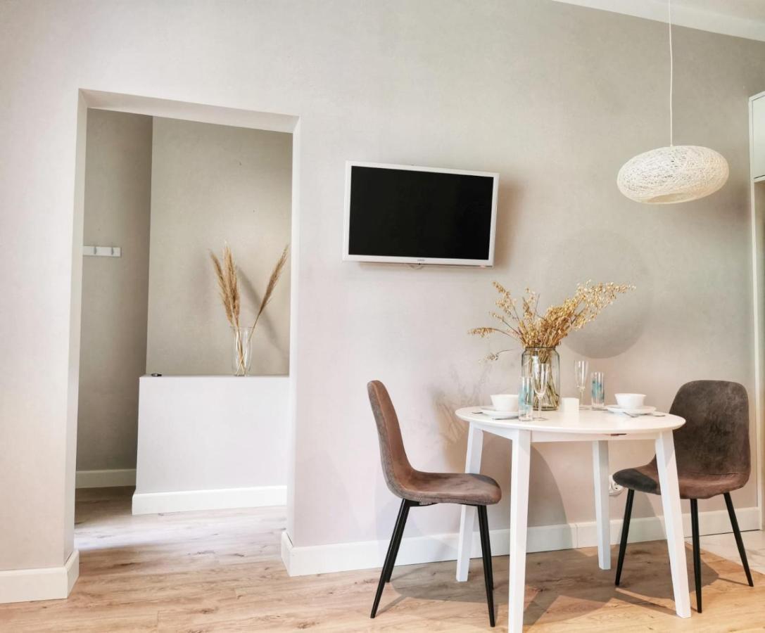 Tolstoi Scandinavian 1 Bedroom Apartment + Free Parking تارتو المظهر الخارجي الصورة